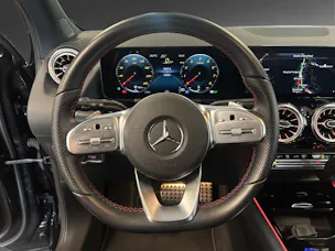 Mercedes-Benz GLA 200 AMG Line 7G-DCT