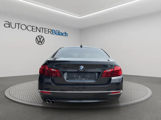BMW 530d xDrive Luxury Line Steptronic