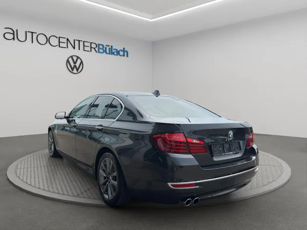 BMW 530d xDrive Luxury Line Steptronic