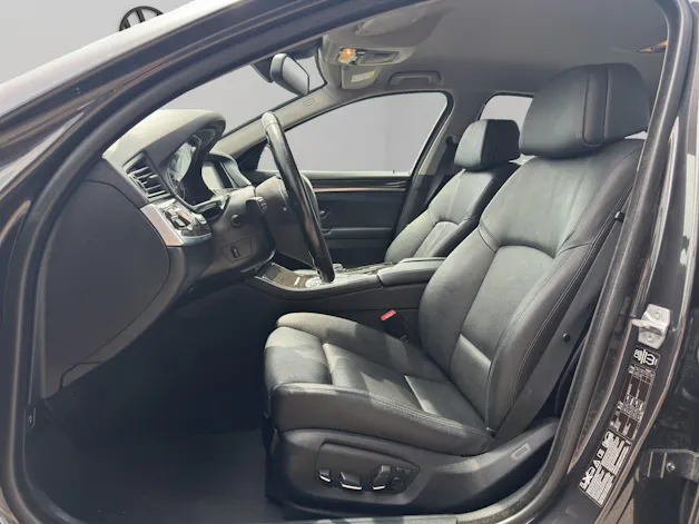 BMW 530d xDrive Luxury Line Steptronic