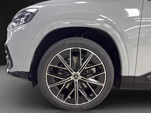 Mercedes-Benz GLB 350 4MATIC with EQ Technology