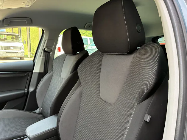 Škoda Octavia Combi 2.0 TDI DSG Ambition 4x4