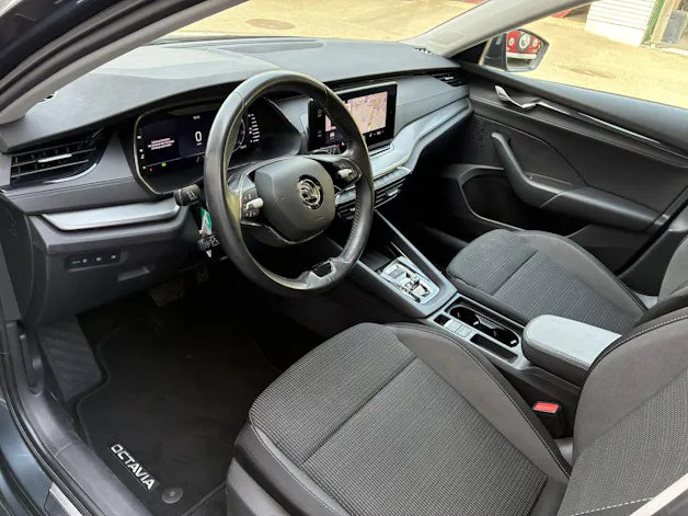 Škoda Octavia Combi 2.0 TDI DSG Ambition 4x4