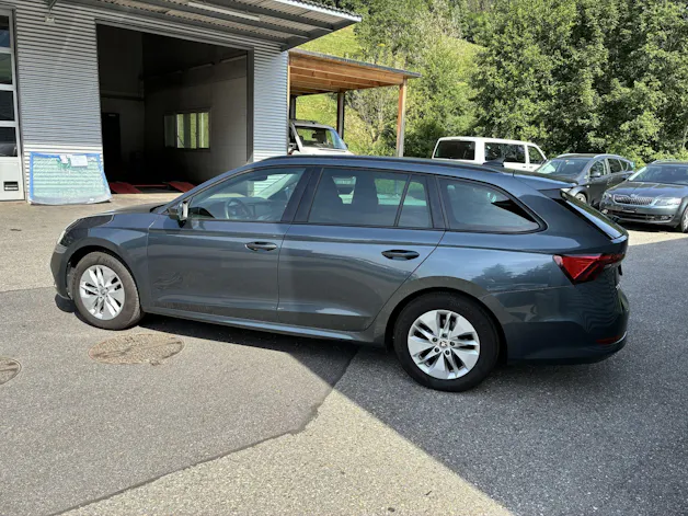 Škoda Octavia Combi 2.0 TDI DSG Ambition 4x4