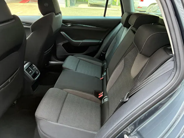 Škoda Octavia Combi 2.0 TDI DSG Ambition 4x4