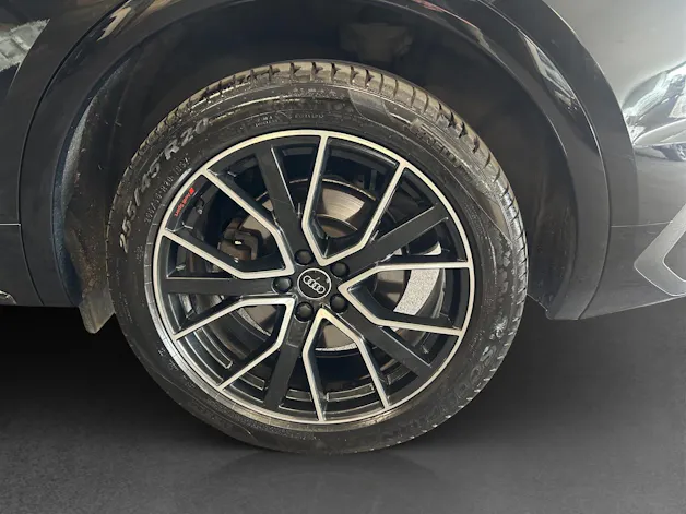 Audi Q5 Sportback 40 TDI Blackedition quattro S-tronic
