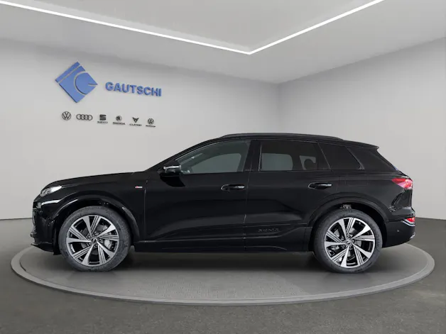 AUDI Q6 e-tron quattro
