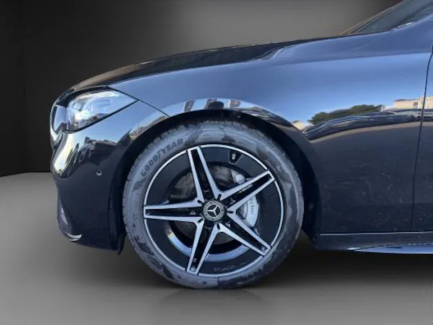 MERCEDES-BENZ C 220 d T 4 M Swiss Star
