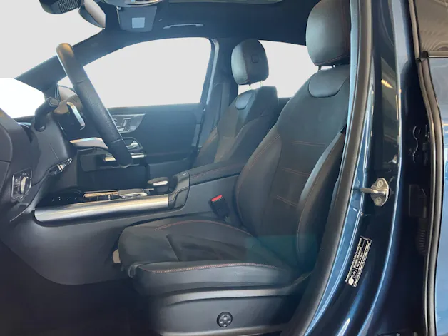 Mercedes-Benz GLA 200 AMG Line 4MATIC