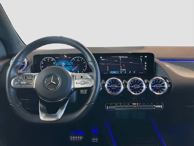Mercedes-Benz GLA 200 AMG Line 4MATIC