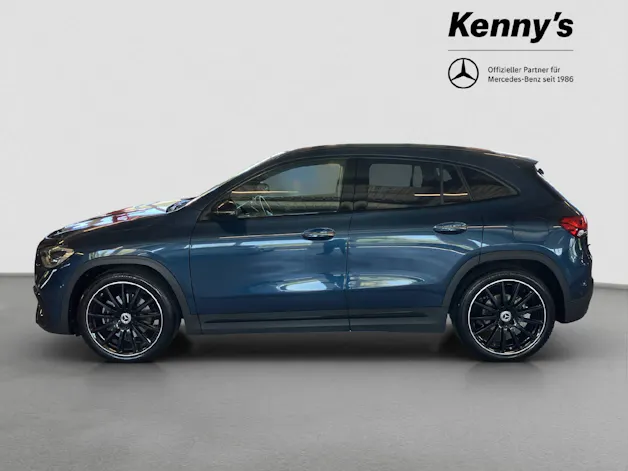 Mercedes-Benz GLA 200 AMG Line 4MATIC