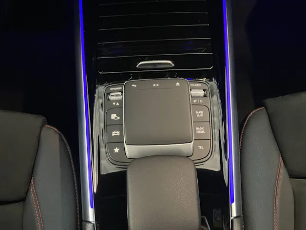 Mercedes-Benz GLA 200 AMG Line 4MATIC