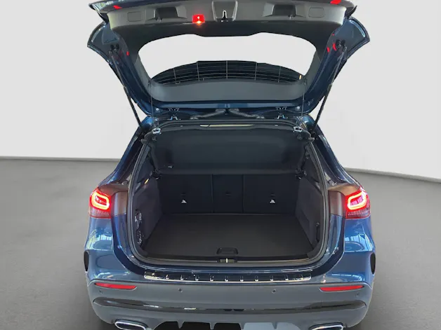 Mercedes-Benz GLA 200 AMG Line 4MATIC