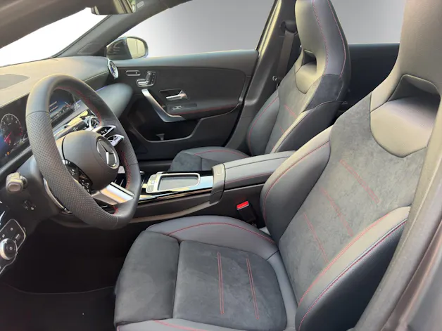 Mercedes-Benz A 250 4Matic 8G-DCT