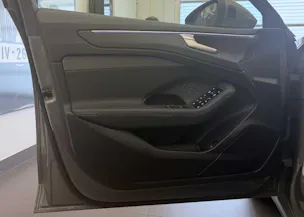 Audi A6 Avant TDI quattro 150 kW S tronic