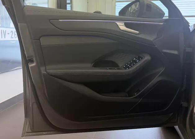 Audi A6 Avant TDI quattro 150 kW S tronic