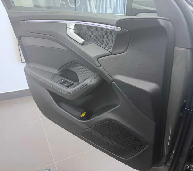 Audi A6 Avant TDI quattro 150 kW S tronic