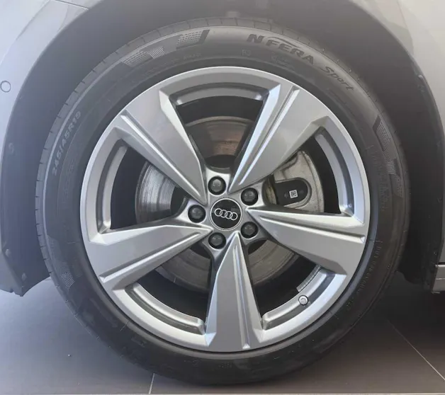 Audi A6 Avant TDI quattro 150 kW S tronic