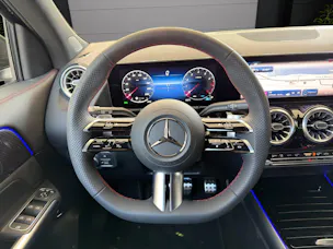 Mercedes-Benz GLA 220 4Matic 8G-DCT