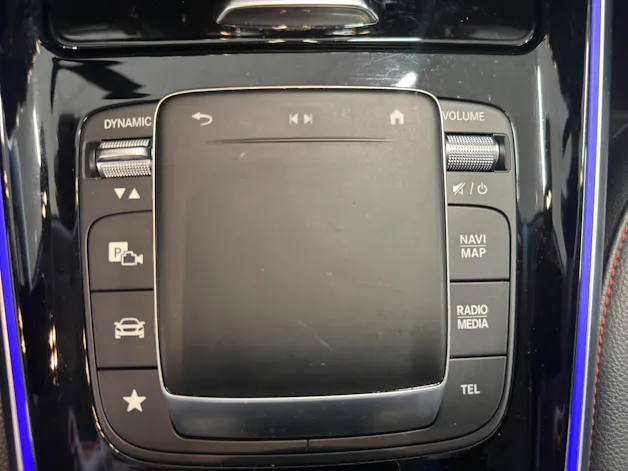 Mercedes-Benz EQB 300 AMG Line 4Matic
