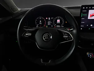 Škoda Superb Combi 2.0 TDi Selection 4x4 DSG