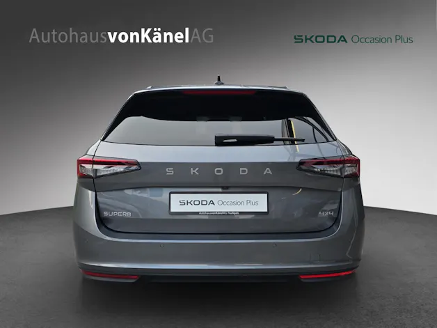 Škoda Superb Combi 2.0 TDi Selection 4x4 DSG