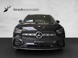Mercedes-Benz GLA 220 4Matic 8G-DCT