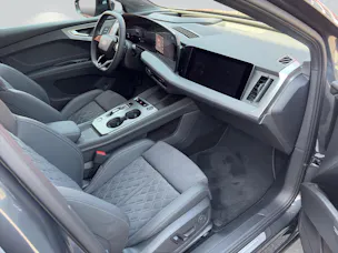 Audi Q4 e-tron SUV quattro performance