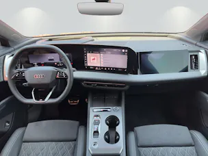 Audi Q4 e-tron SUV quattro performance