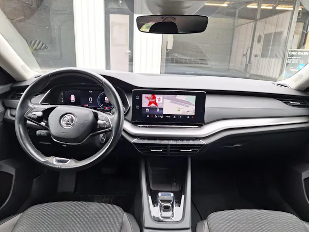 Škoda Octavia Combi 2.0 TDI DSG Ambition