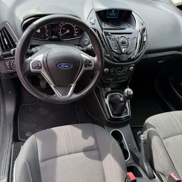 Ford B-Max 1.0 SCTi Titanium *AB PLATZ - SERVICE-GEPFLEGT*