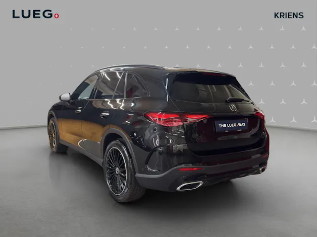 Mercedes-Benz GLC 300 4M - AMG / DISTRONIC / 360 Grad Kamera / Standheizung