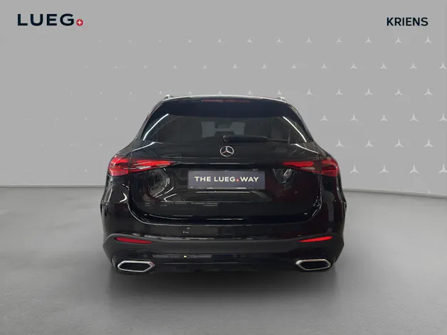 Mercedes-Benz GLC 300 4M - AMG / DISTRONIC / 360 Grad Kamera / Standheizung