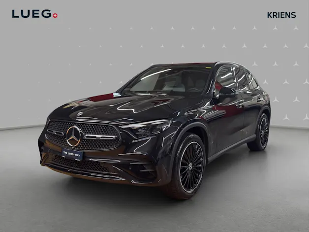 Mercedes-Benz GLC 300 4M - AMG / DISTRONIC / 360 Grad Kamera / Standheizung