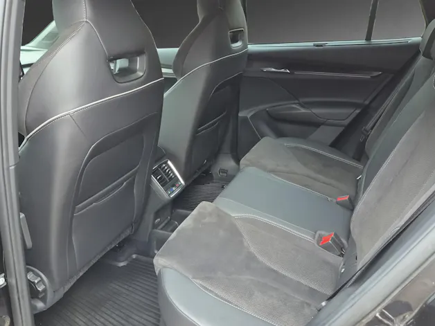 SKODA Enyaq iV 80x SportLine