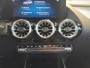 Mercedes-Benz EQA 250 Electric Art Line