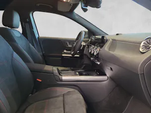 Mercedes-Benz GLA 220 4Matic 8G-DCT
