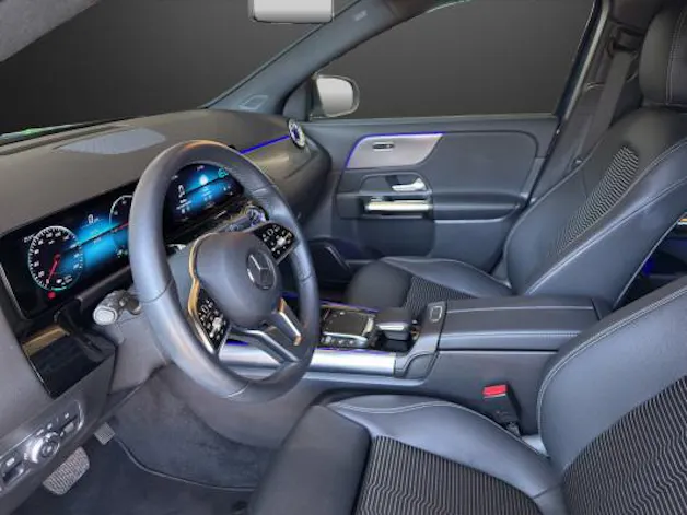 Mercedes-Benz EQA 300 4Matic