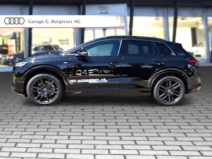 Audi Q4 e-tron SUV quattro performance Mythosschwarz Metallic