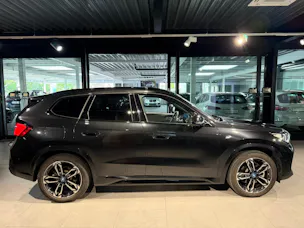 BMW iX1 xDrive 30 M Sport