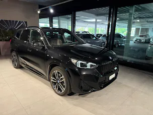 BMW iX1 xDrive 30 M Sport