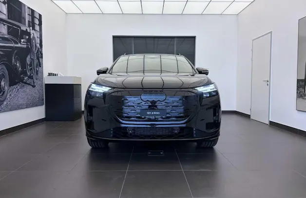 Audi Q4 e-tron SUV quattro performance