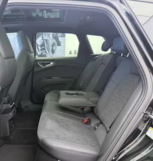 Audi Q4 e-tron SUV quattro performance