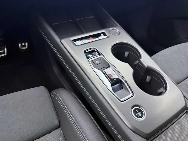 Audi Q4 e-tron SUV quattro performance
