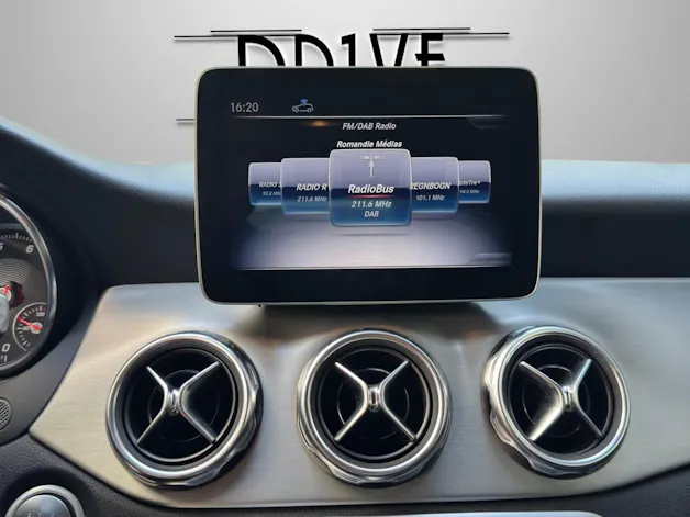 Mercedes-Benz GLA 200 AMG Line 7G-DCT