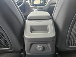 Volvo XC60 T8 eAWD PluginHybrid Black Edition Geartronic