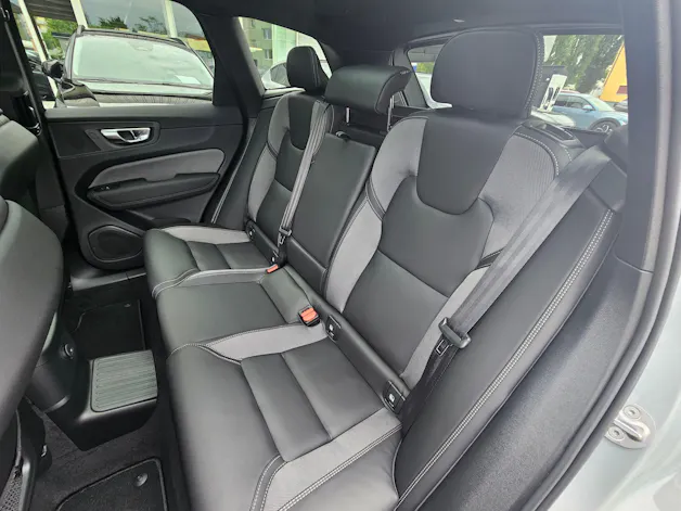 VOLVO XC60 T8 eAWD PluginHybrid Black Edition Geartronic