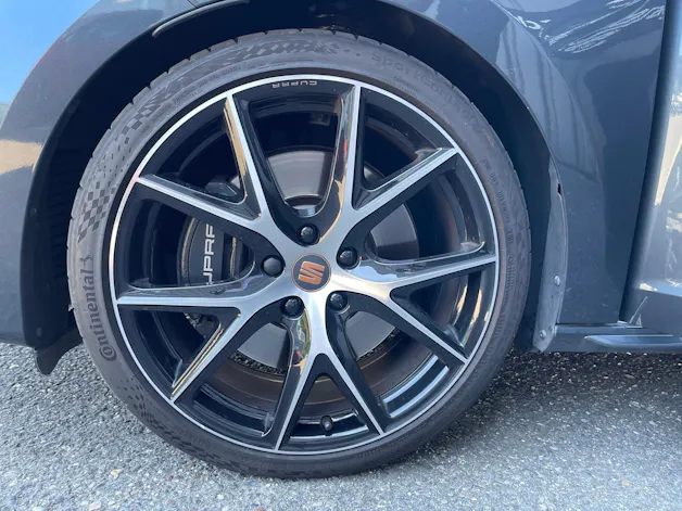 SEAT Leon ST 2.0 TSI Swiss Cupra 300 4 Drive DSG
