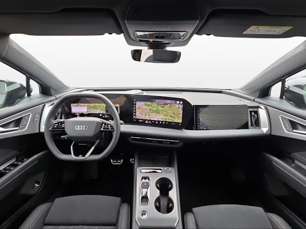 Audi Q4 e-tron SUV quattro performance