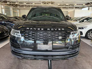 Land Rover Range Rover 5.0 V8 S/C SV AB Dynamic | CH | ALL BLACK | Fond Entertain 10" Multimedia | Standheiz. | Pano | HeadUp | Kühlbox |